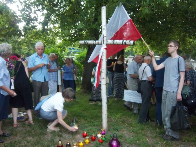 Zapalenie zniczy pamięci