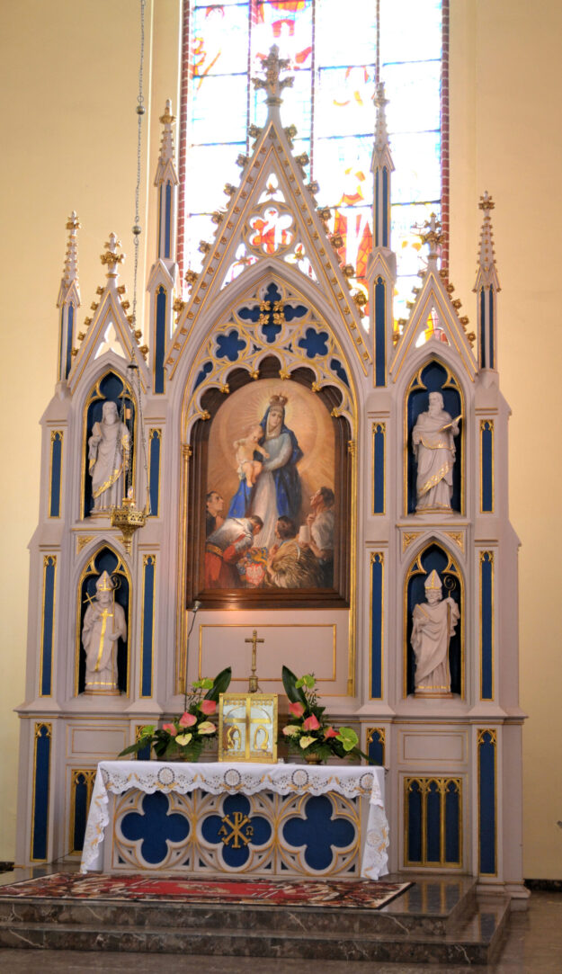 Gryfino_kosciol_NNMP_oltarz_(1)