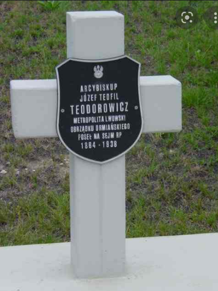 Screenshot 2021-11-03 at 15-19-08 grób teodorowicz – Szukaj w Google(1)