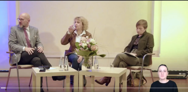 Zabużko protest kra kre upa kud